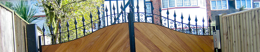 Automatic Wooden Gates